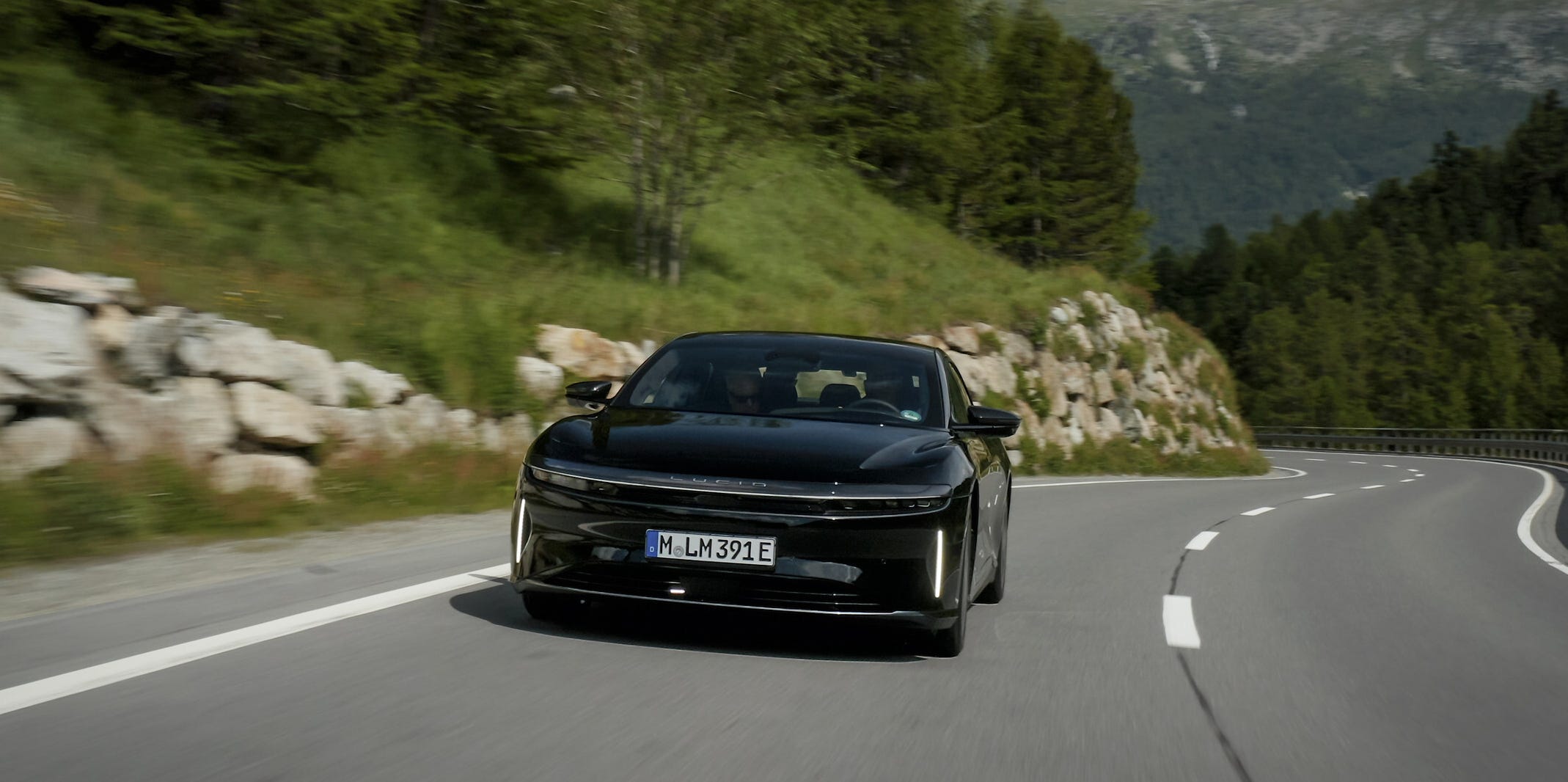 Lucid Air Breaks Mercedes' EV Range Record—Here's How Far It Can Go Now