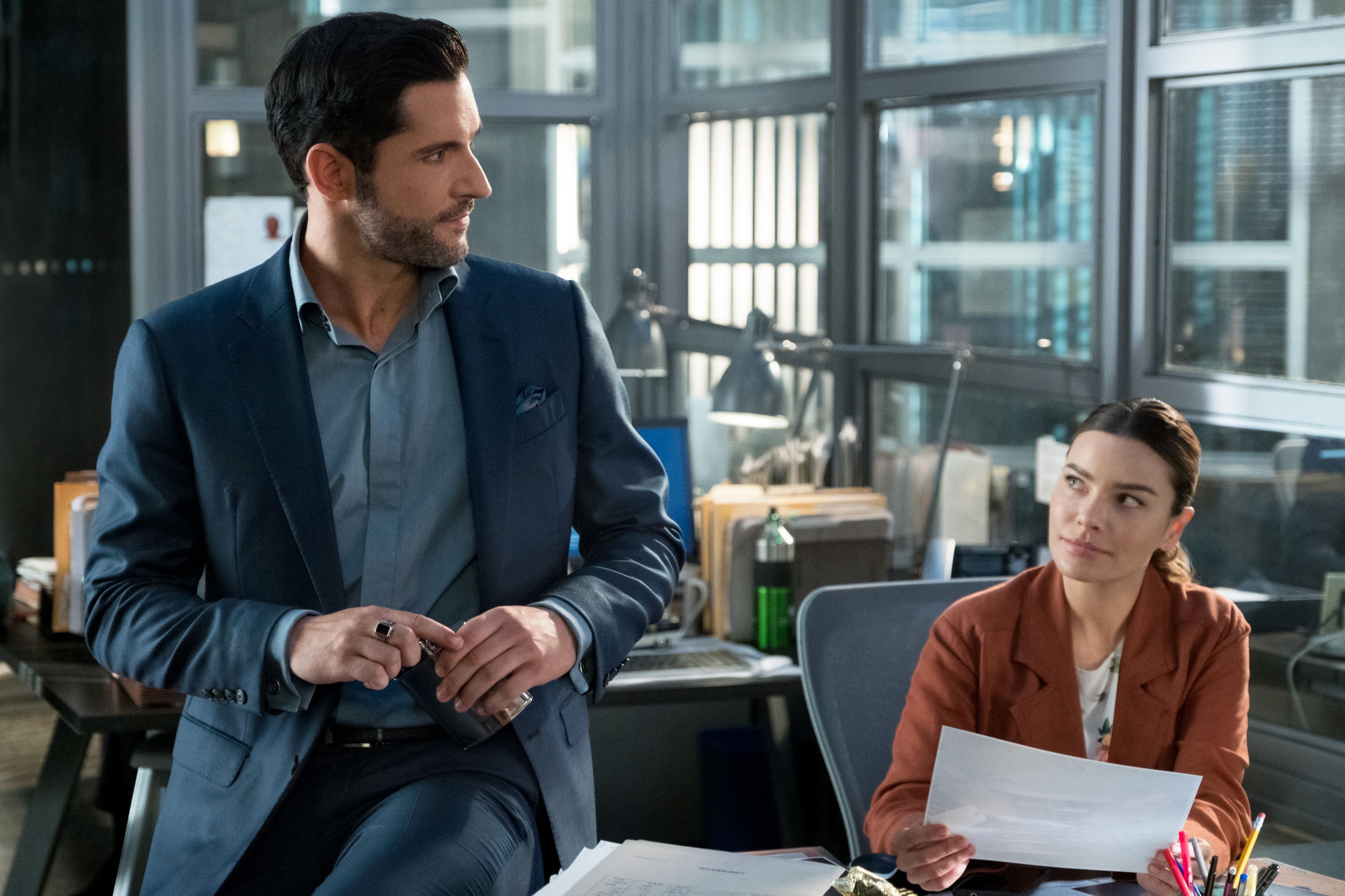 Lucifer season 4 online subtitrat