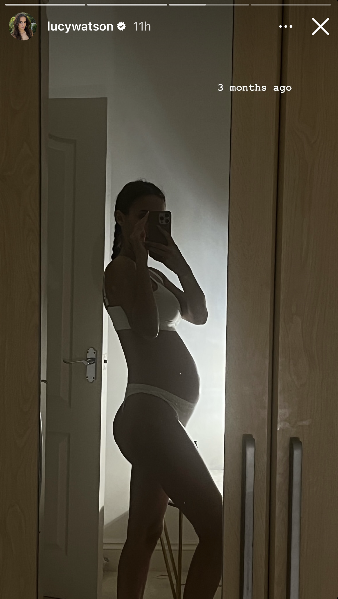 Lucy Watson posts beautiful naked photo of her growing baby bump