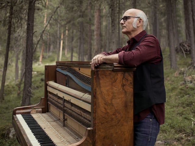 Ludovico Einaudi, Morning Becomes Eclectic