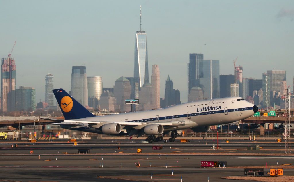 Airplanes at Newark Liberty Airport