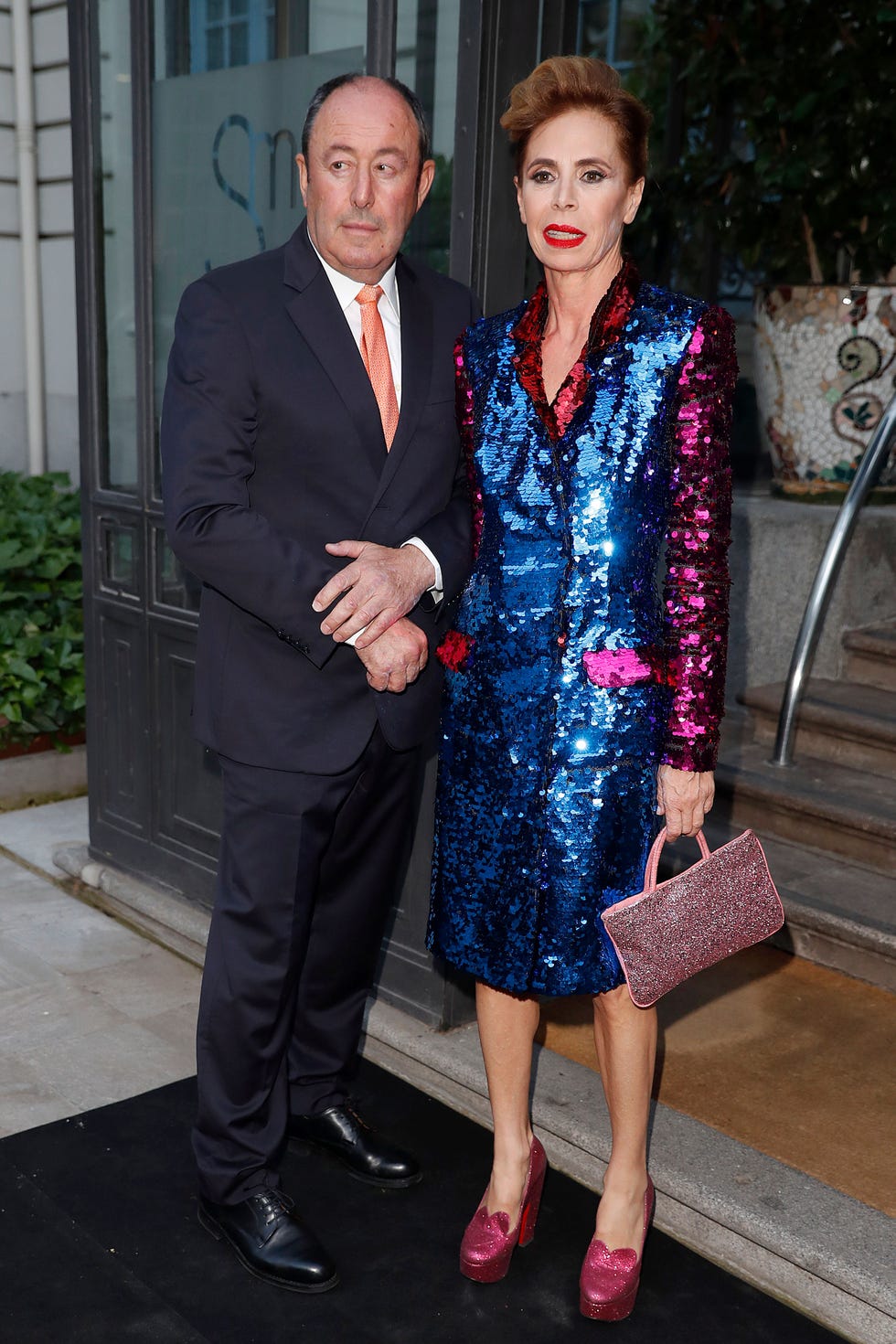 luis miguel rodríguez con Ágatha ruiz de la prada
