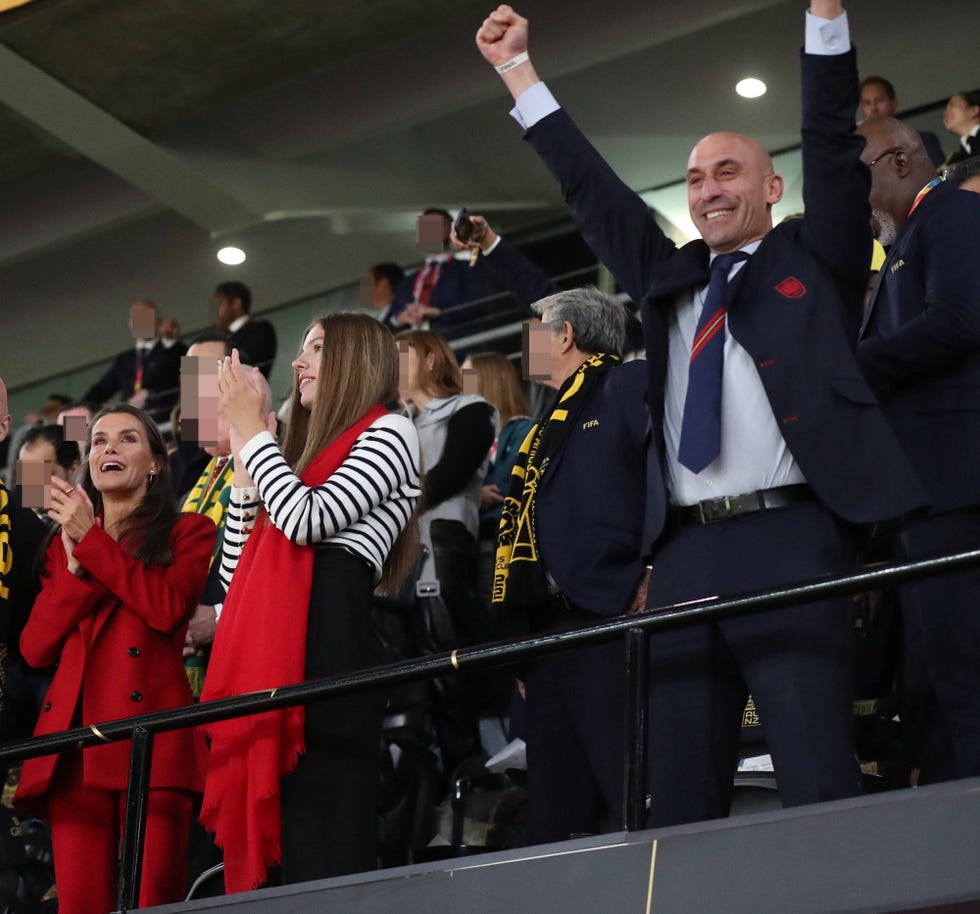 luis rubiales, la reina letizia y la infanta sofia en el palco durante la final de la copa del mundo de futbol femenino