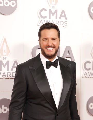luke bryan american idol cma awards 2023 host performing instagram