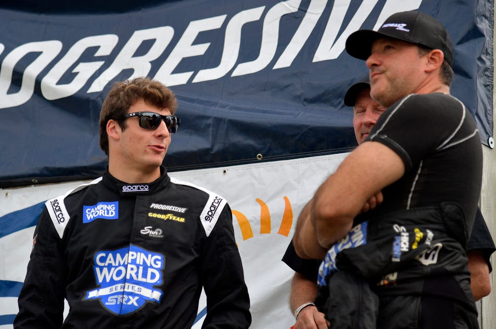 Slinger Nationals practice day photos with Chase Elliott, Matt Kenseth