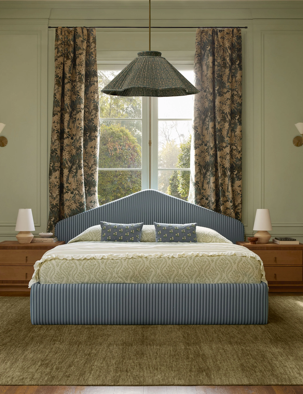 lulu and georgia bedroom