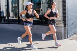 women runners