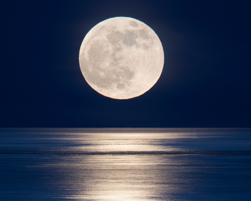 gli effetti della luna piena in acquario del 1 agosto 2023