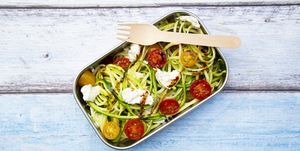 lunch box with zoodles no plastic