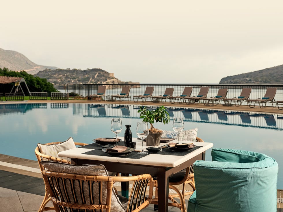 Luxury Family Hotels Greece