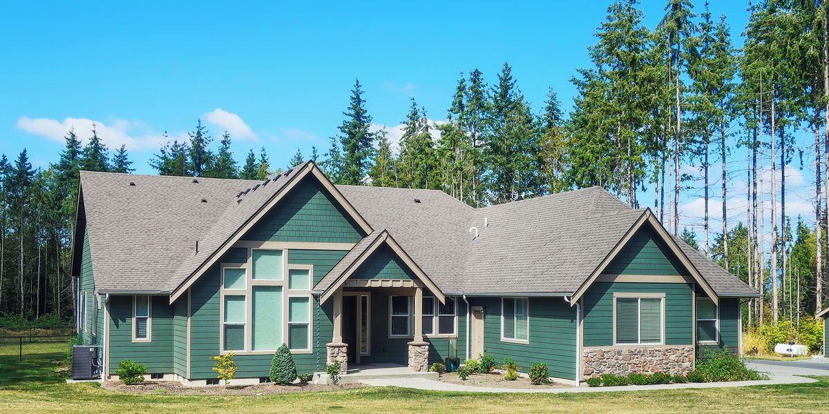 40 Best Exterior House Paint Colors of 2025