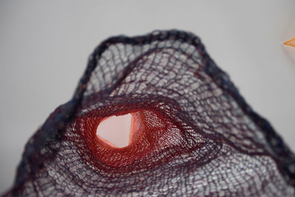 artista textil luz moreno pinart