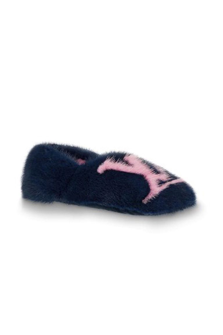 Louis Vuitton is selling $2,040 fluffy slippers and Sophie Turner