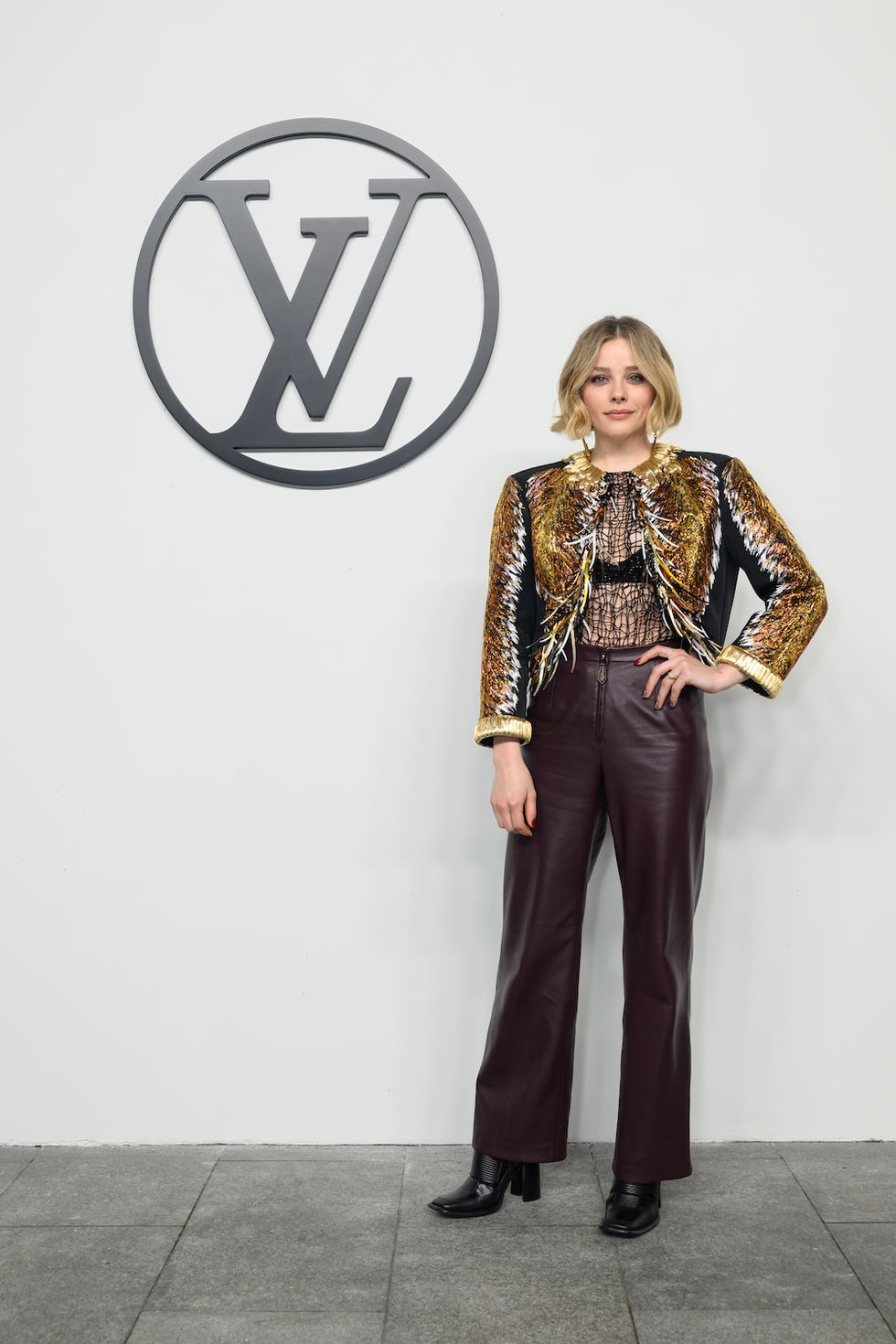 louis vuitton voyager pre fall 2024 collection front row