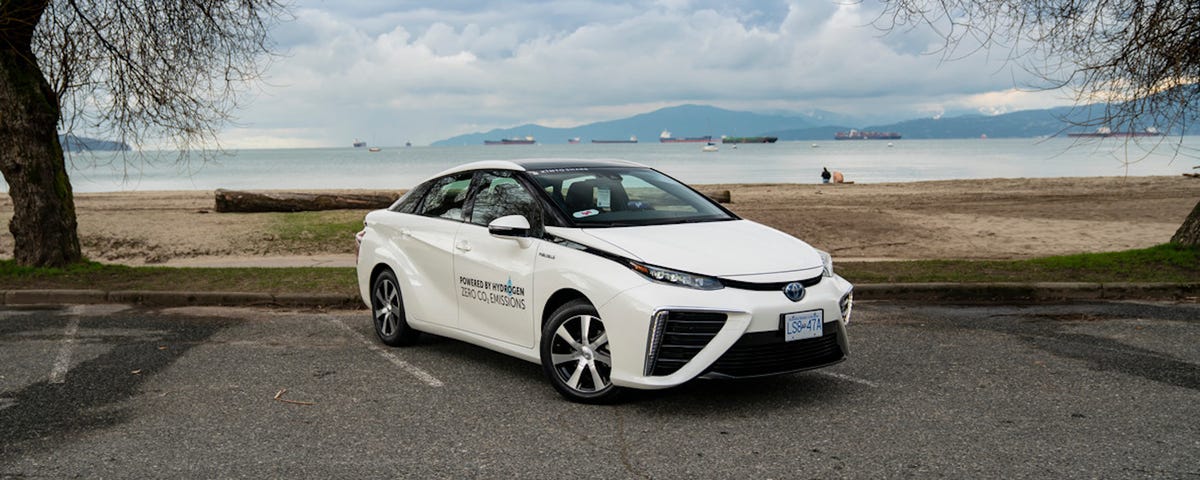 Toyota deals mirai service