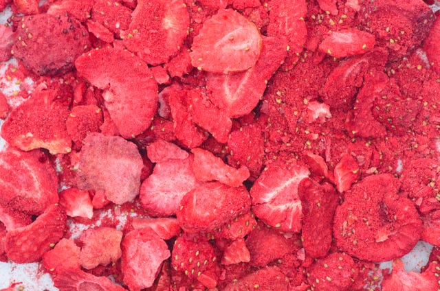 lyophilized strawberries