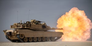 us marines with charlie company, 1st tank battalion, 1st marine division, fire an m1a1 abrams tank main cannon while conducting live fire training during exercise native fury 20 in the united arab emirates, march 19, 2020 native fury is an exercise designed to strengthen the us military’s long standing relationship and interoperability with the united arab emirates armed forces, as well as provide realistic training to us marines and sailors for crisis response operations us marine corps photo by lance cpl brendan mullin