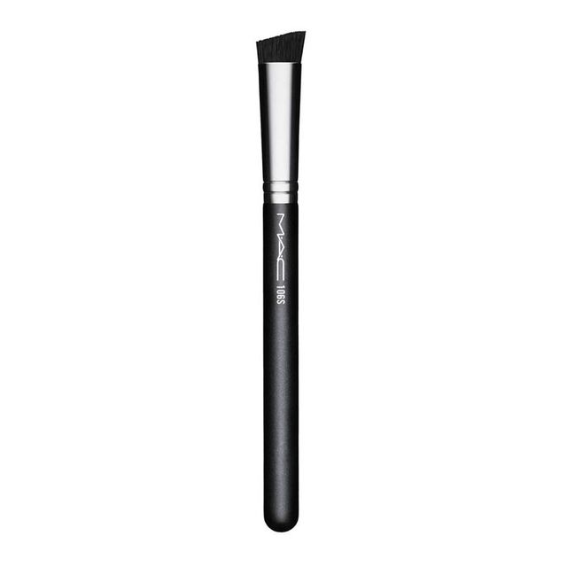 mac 106 triangular concealer brush