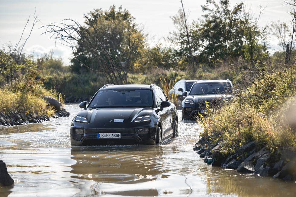 macan-offroad-006-6571ba283134b.jpg