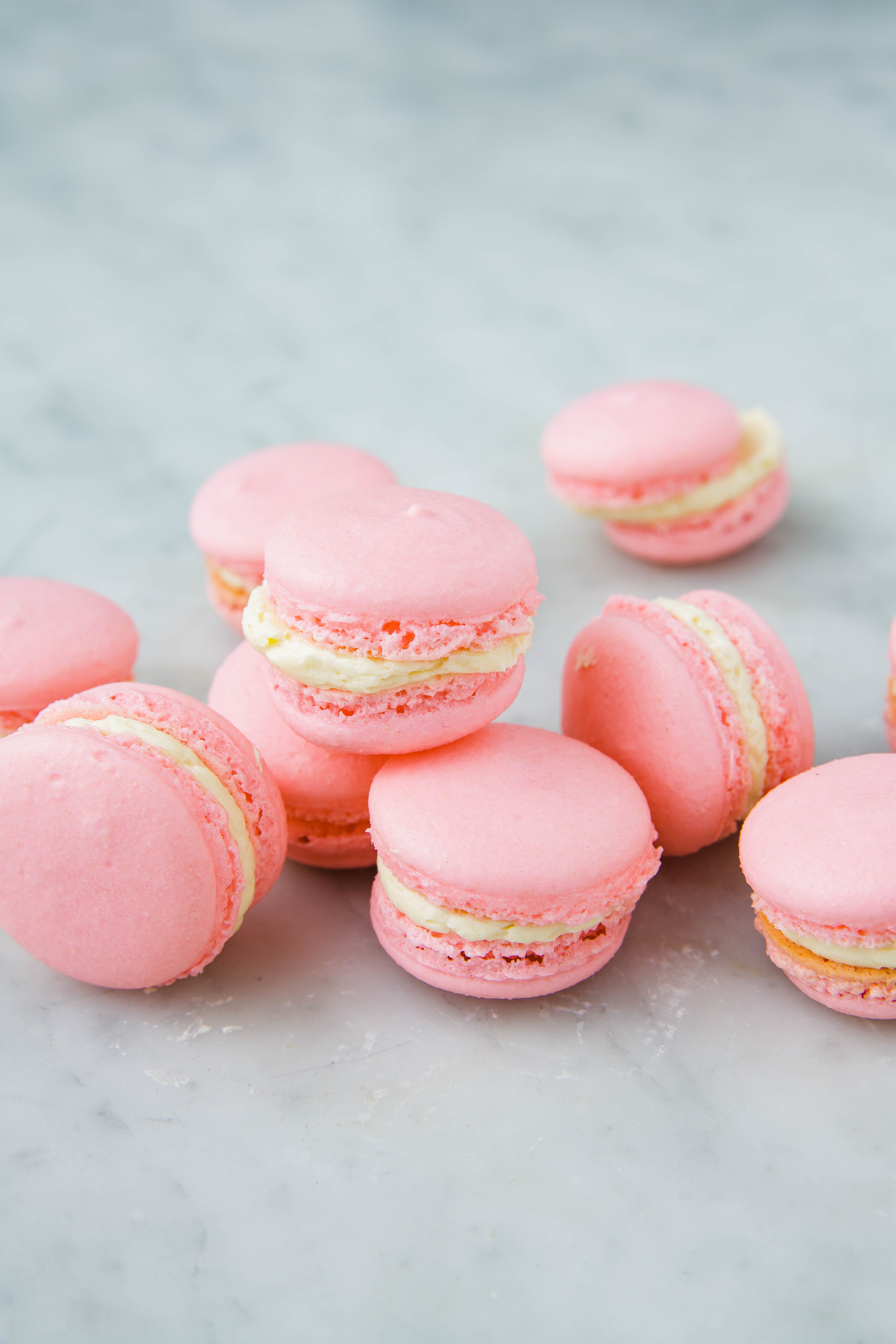 types of french pastries macaroon