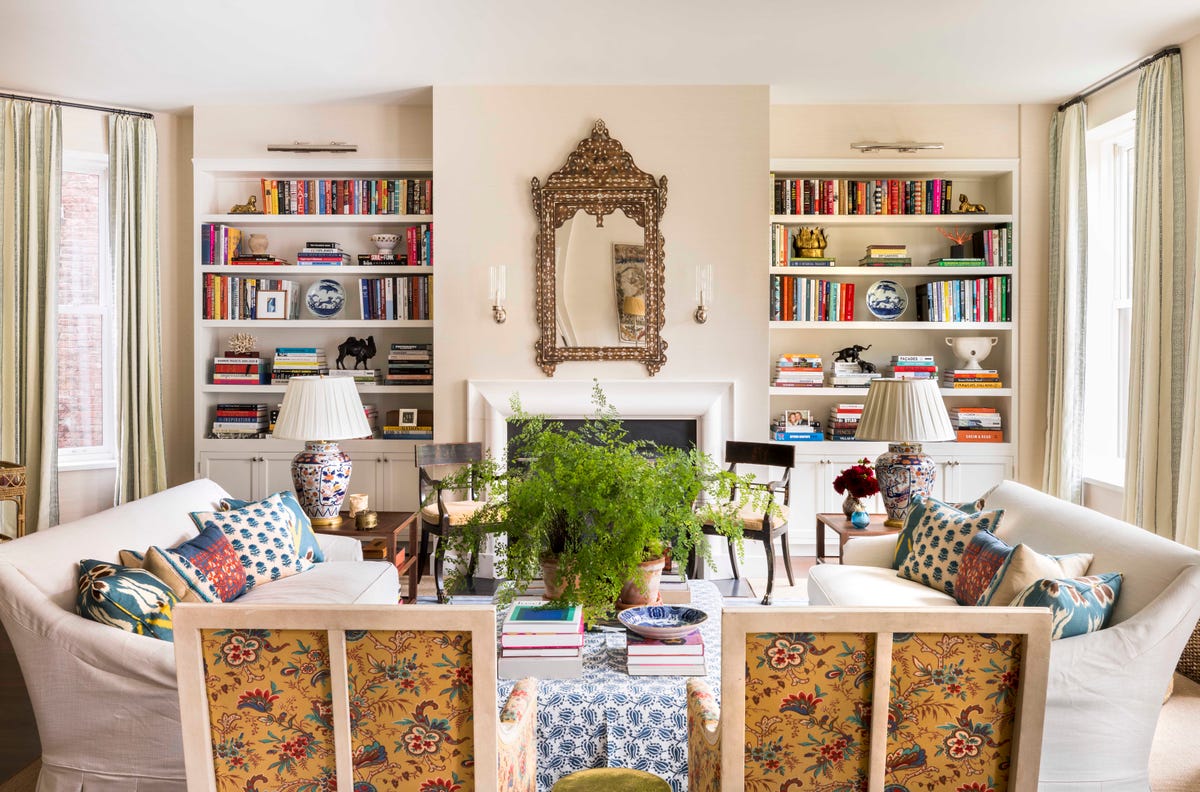 Cece Barfield Thompson Makes a Cold Apartment an Inviting Home With ...