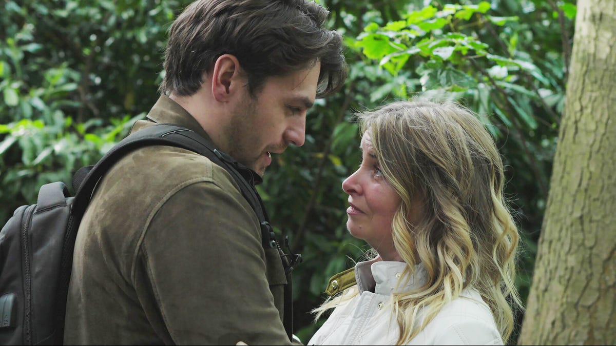 Emmerdale Soap Scoop! Aaron's torn as Robert and John drama escalates