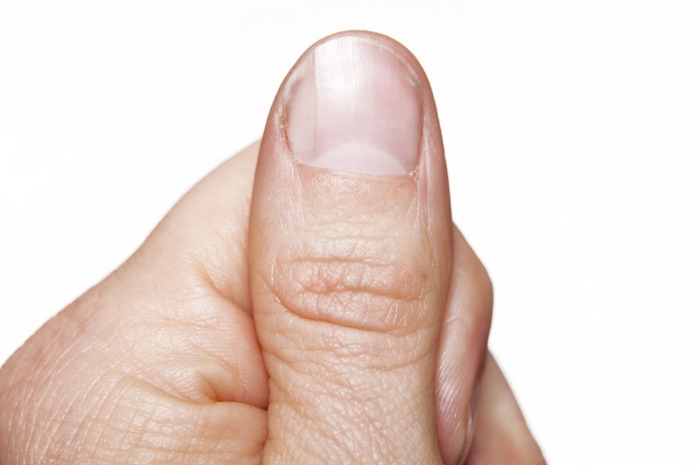 macro close up thumb finger