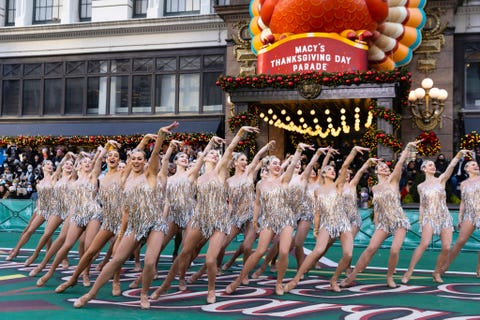 Radio City'deki Macys 2021'deki Şükran Günü Geçit Töreni, getty Images aracılığıyla Eric Liebowitznbcnbcu fotoğraf bankasının fotoğrafını salladı