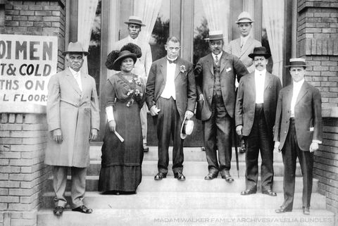 madam cj walker with booker t washington and others at the ﻿senate ymca 1913