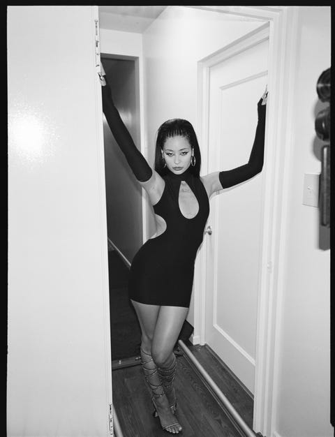 maddy's new year's eve black dress in euphoria