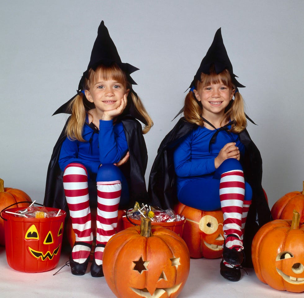 hulu halloween movies double double toil and trouble