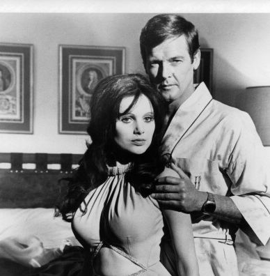 madeline smith and roger moore in 'live and let die'