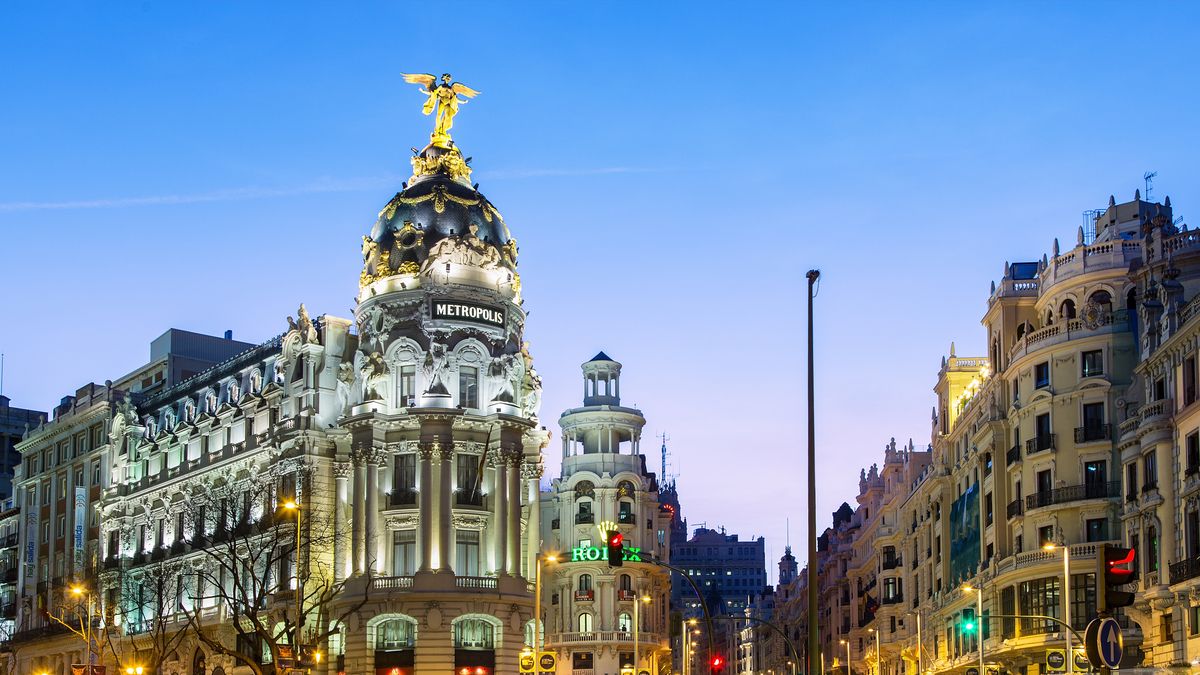 preview for Bares de copas en Madrid para tomar la primera