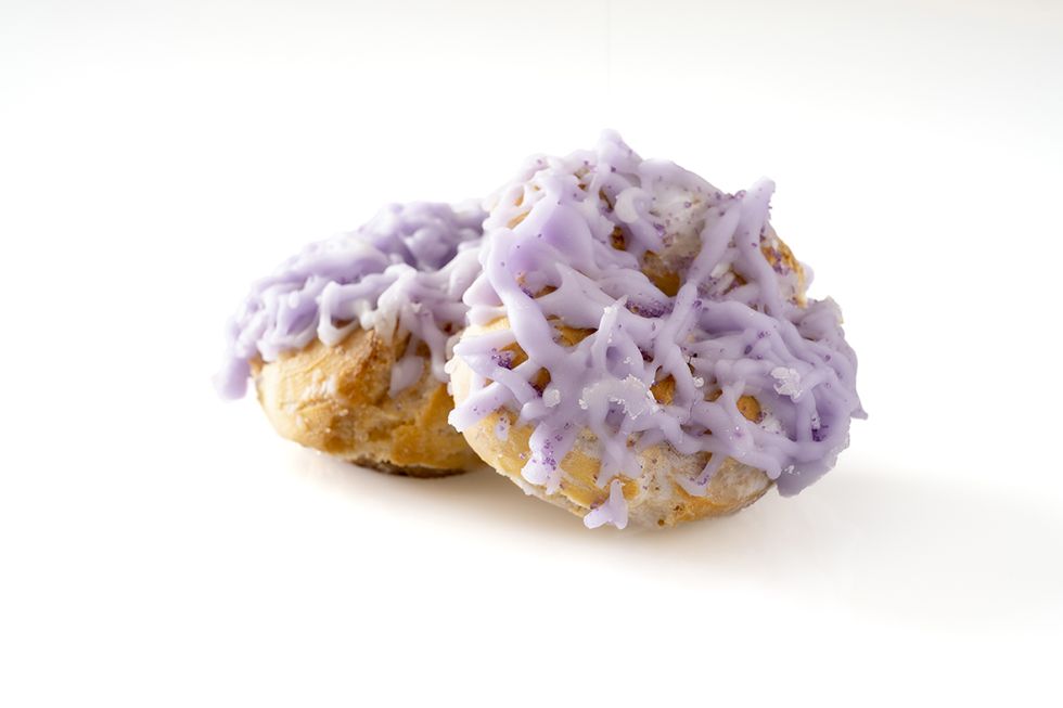 rosquillas de violeta, de la pastelería el pozo de madrid