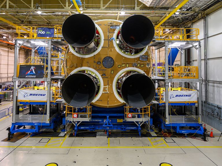 nasa space launch system engines