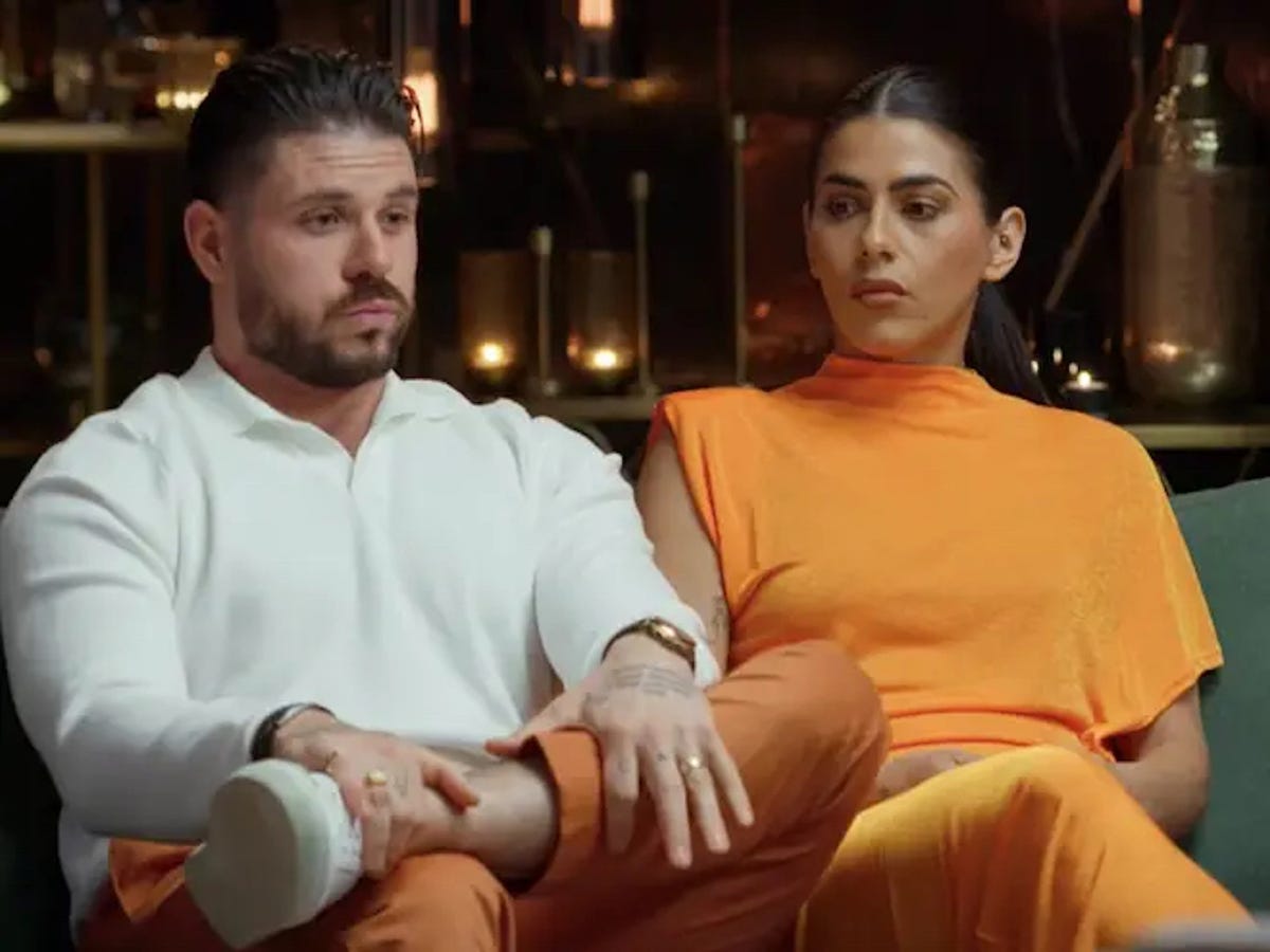 preview for Lucinda Dated a Friend’s Ex! MAFS Australia & The Honesty Box