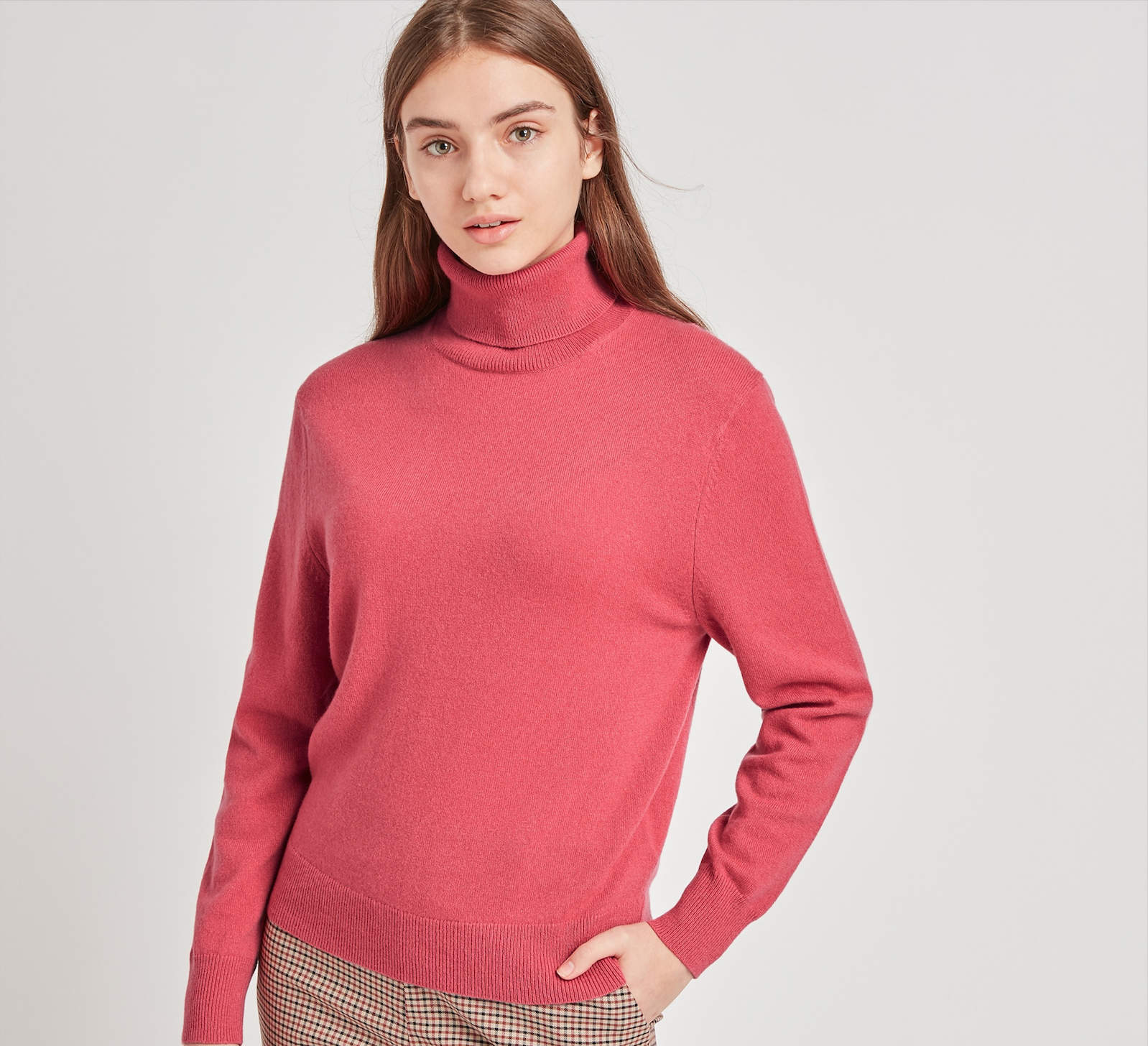 Il dolcevita è la maglia donna coccola moda inverno 2020