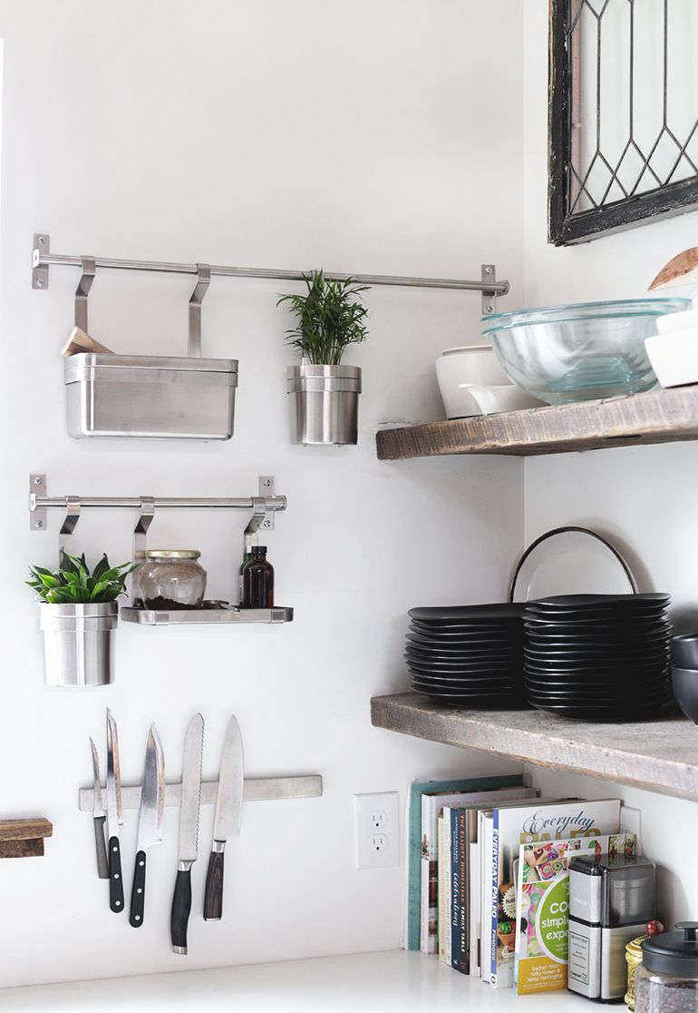 magnetic-kitchen-knife-holder-pots-storage - Home Decorating Trends -  Homedit
