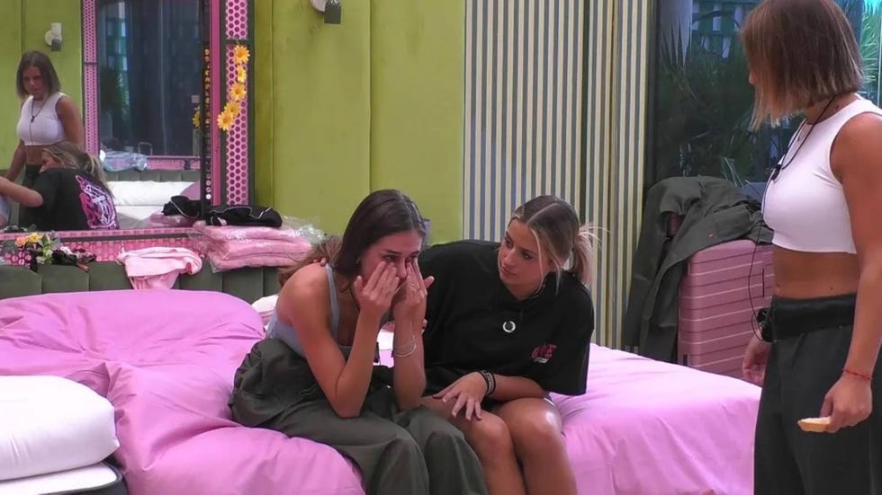 maica laura elsa gh