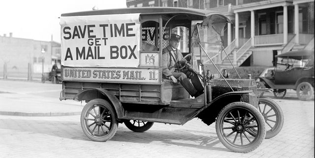 Mail Wagon, US Postal Service, USA, circa 1916