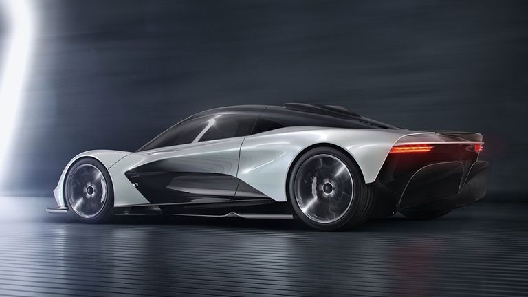Aston Martin Akasaka Blog: BUILT FOR BOND - ASTON MARTIN