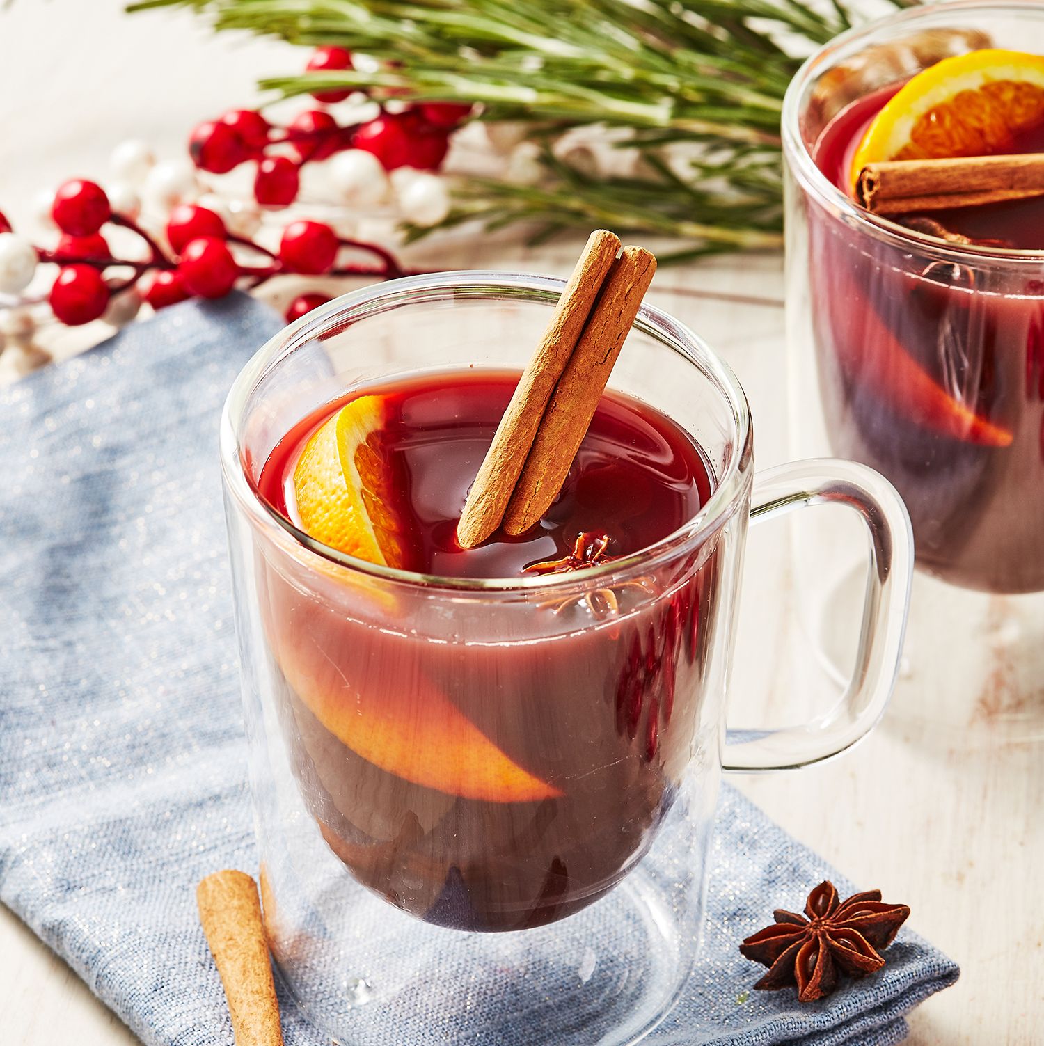 Non-alcoholic mulled wine