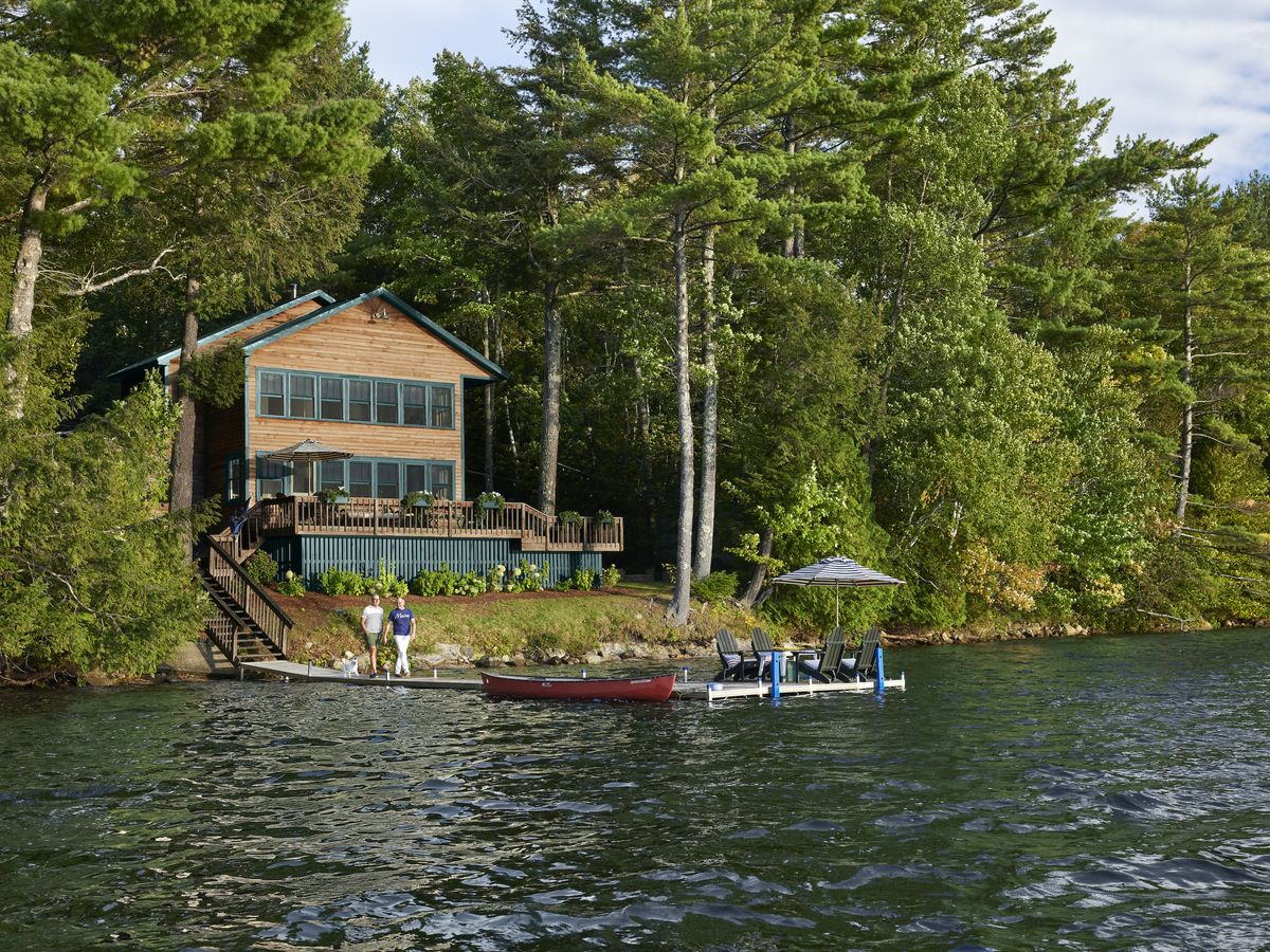 Maine Coastal Cottage House Tour - Lake House Decor