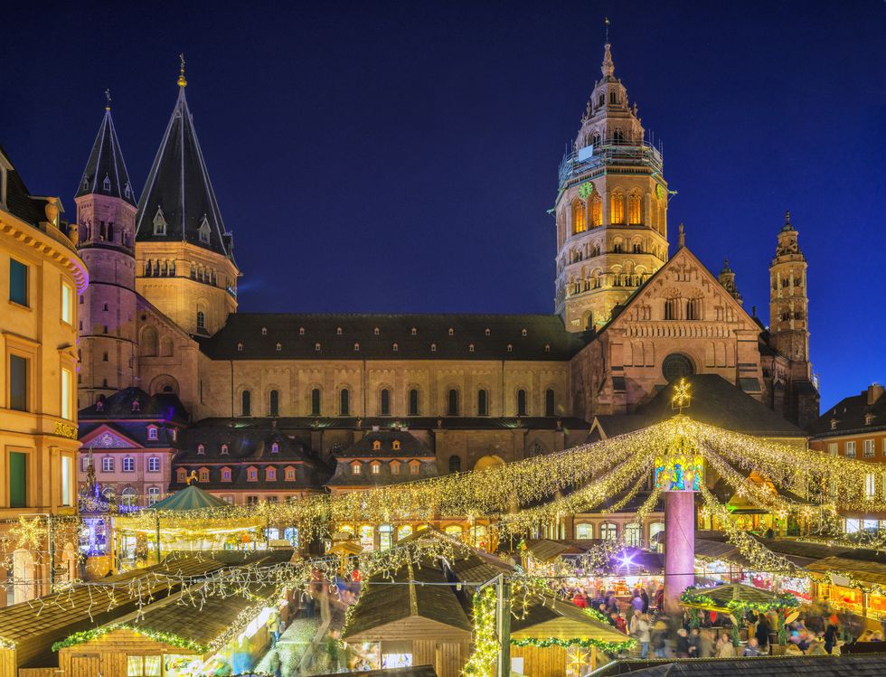 Christmas Market breaks - Mainz, Germany