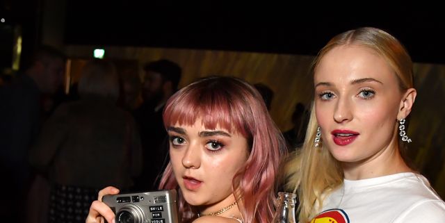 Maisie Williams shares pic with boyfriend from Sophie Turner's