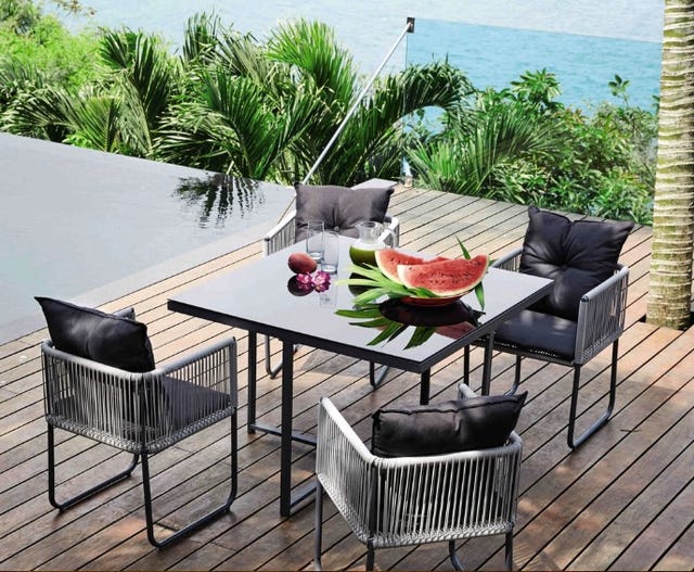 Swann Resin Garden Table + 4 Chairs, Maisons du Monde
