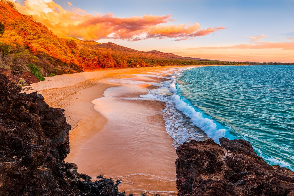 makena beach sunrise, maui, hawaii