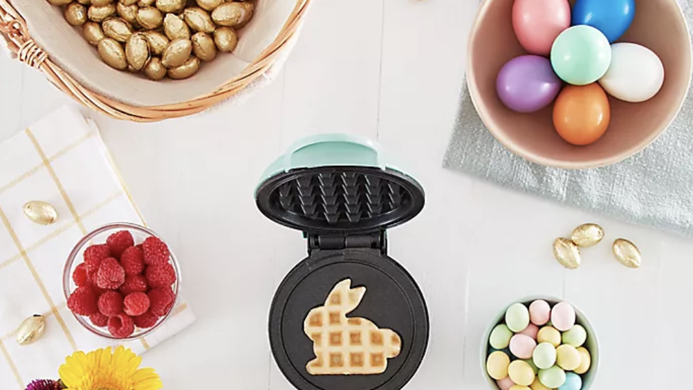 Dash Easter Egg Mini Waffle Maker, Green