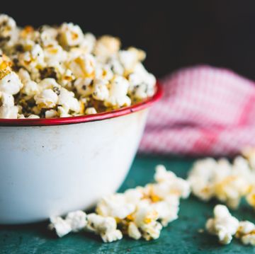 Making Healthy Popcorn At Home
