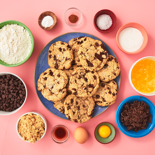 Chewy Chocolate Chunk Cookies - Delish.com